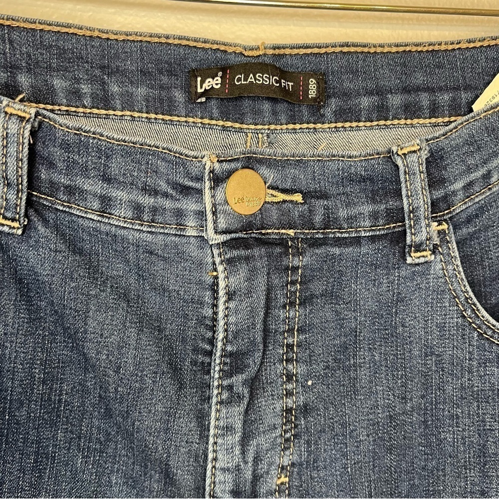 Y2K Lee Classic Fit 1889 High Rise Straight Leg Blue Wash Denim Jeans Size 14 - Picture 3 of 9